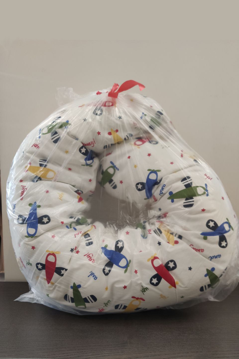 Подушка для беременных Бумеранг C2200 Самолеты на белом